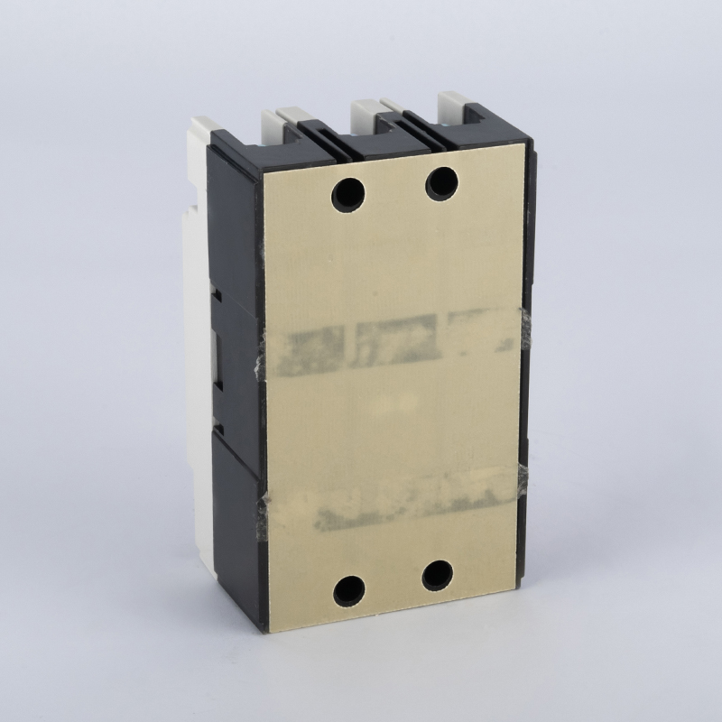 LBM3-125L-3300 plastic case circuit breaker